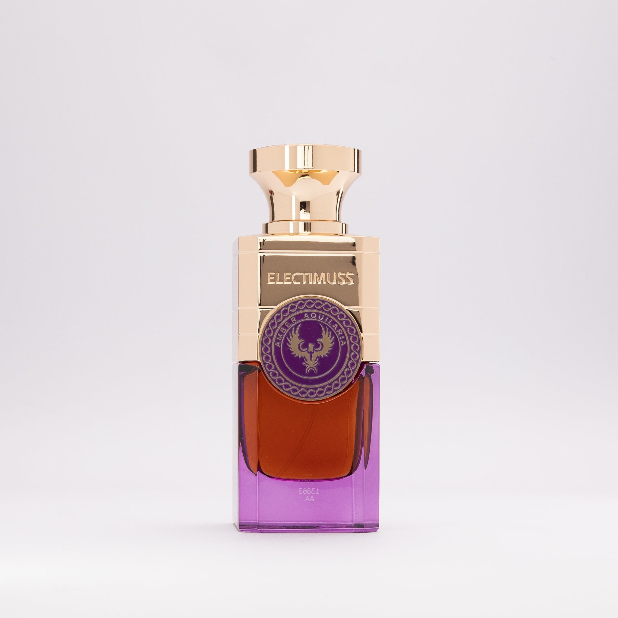 Amber Aquilaria – OTRO perfume concept